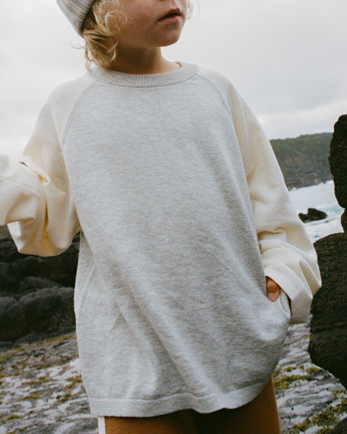 Raglan Long Sleeve Tee / Grey Marle