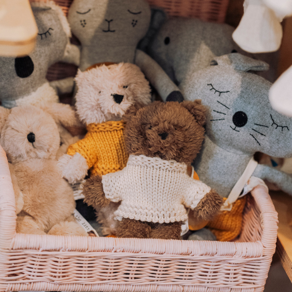 Soft Toys & Dolls