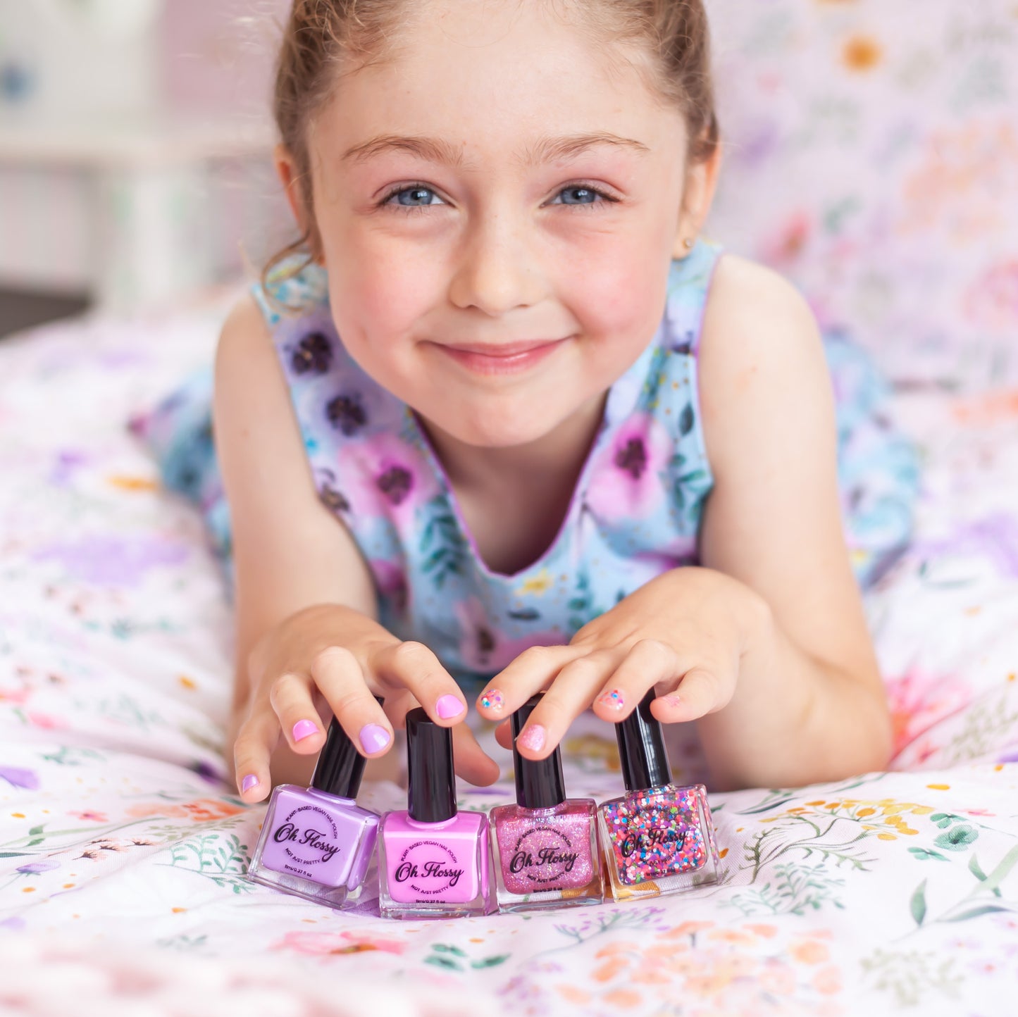 Nail Polish / Purple Glitter