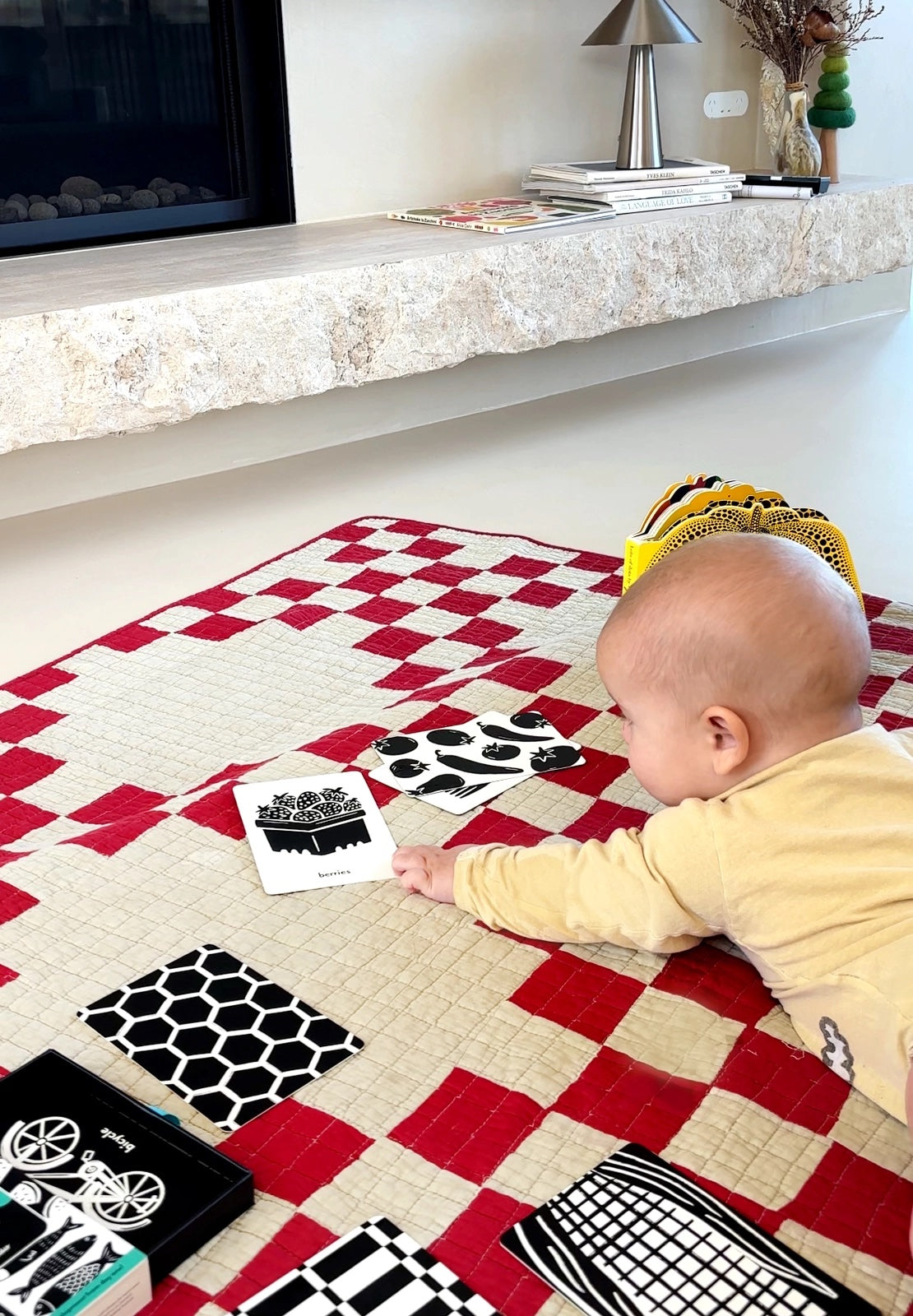 High Contrast Flashcards