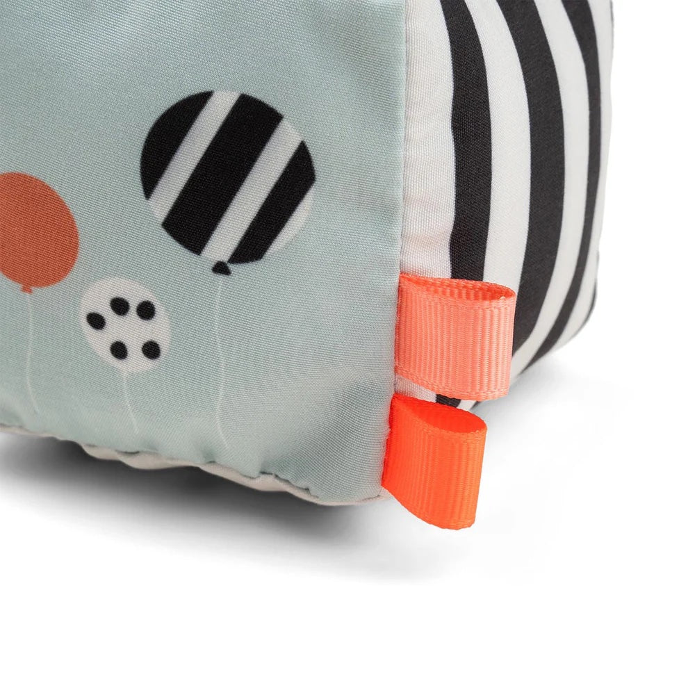 Contrast Baby Cube