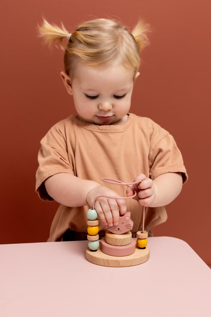 Wooden Beads Maze / Cat