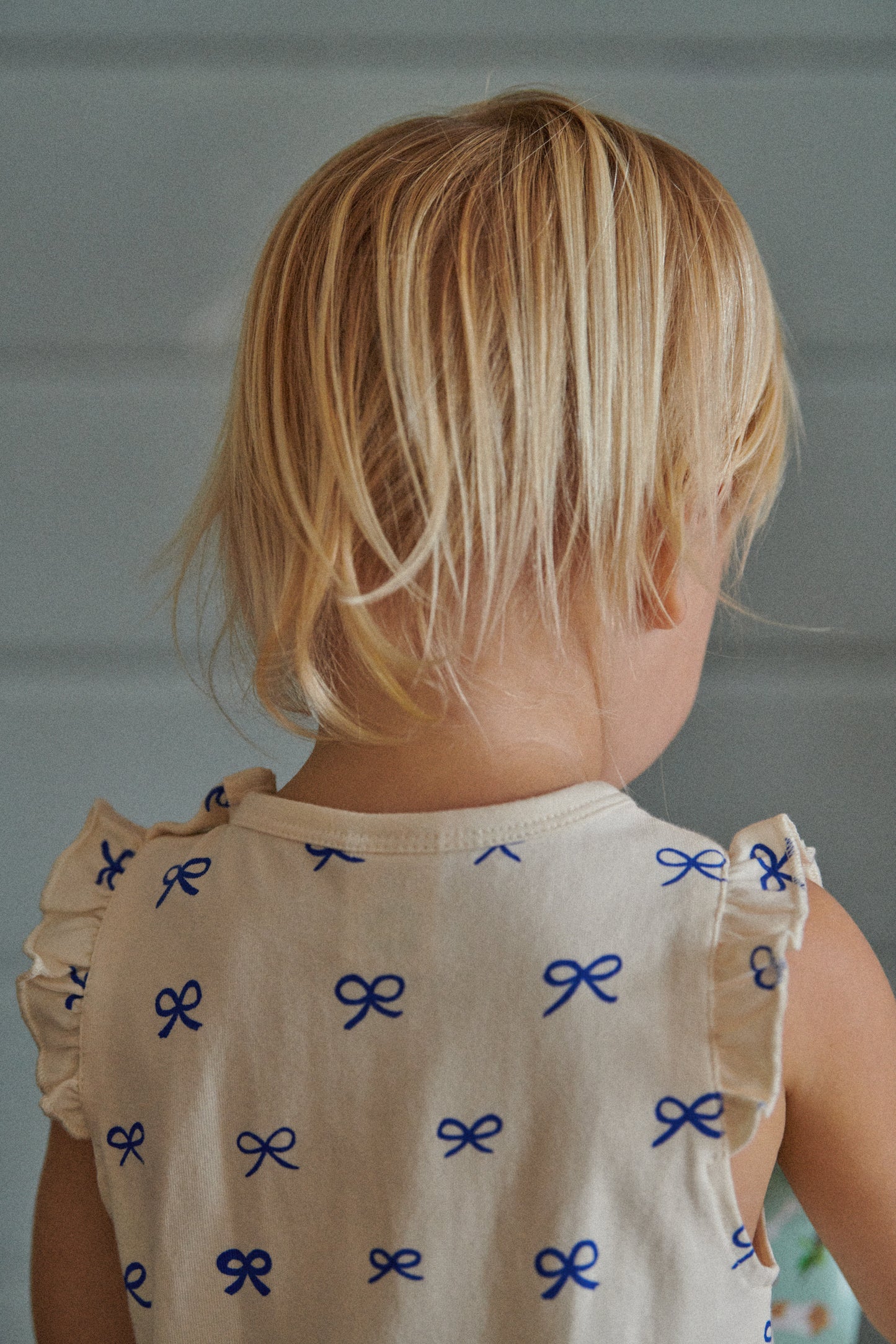 Fleur Tee / Ribbons Print