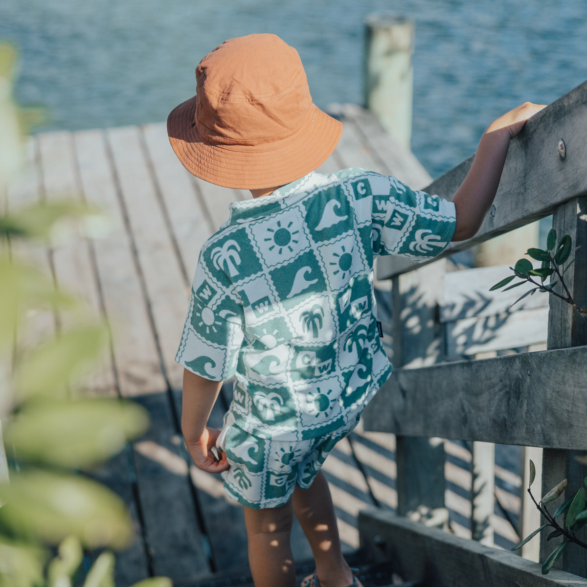 Paradise Reversible Bucket Hat