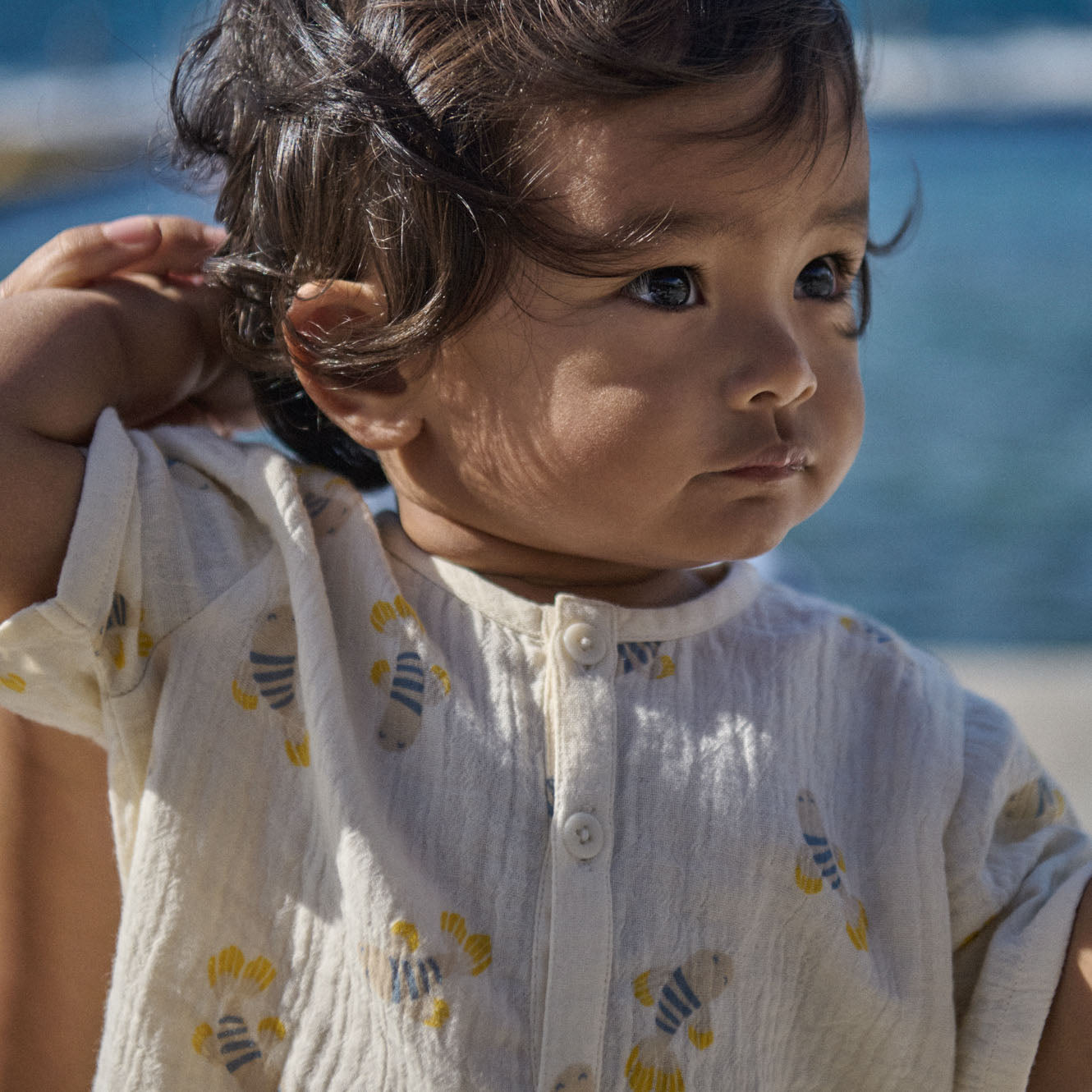 Short Sleeve Caravan Shirt / Fish Fable Print