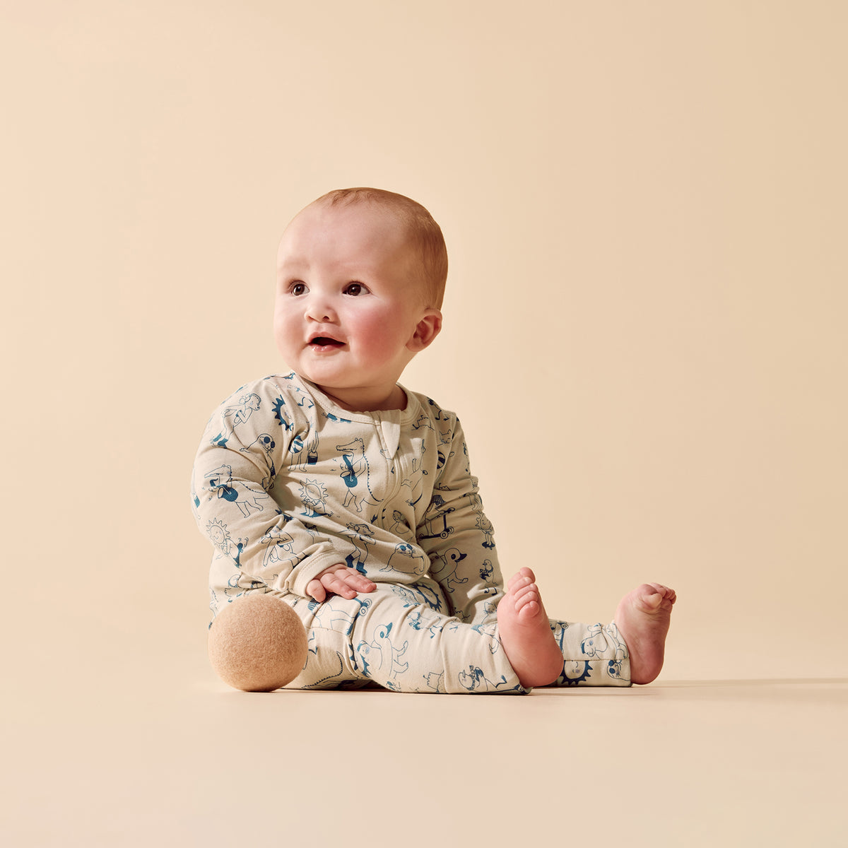 Tout est Magique Organic Zipsuit