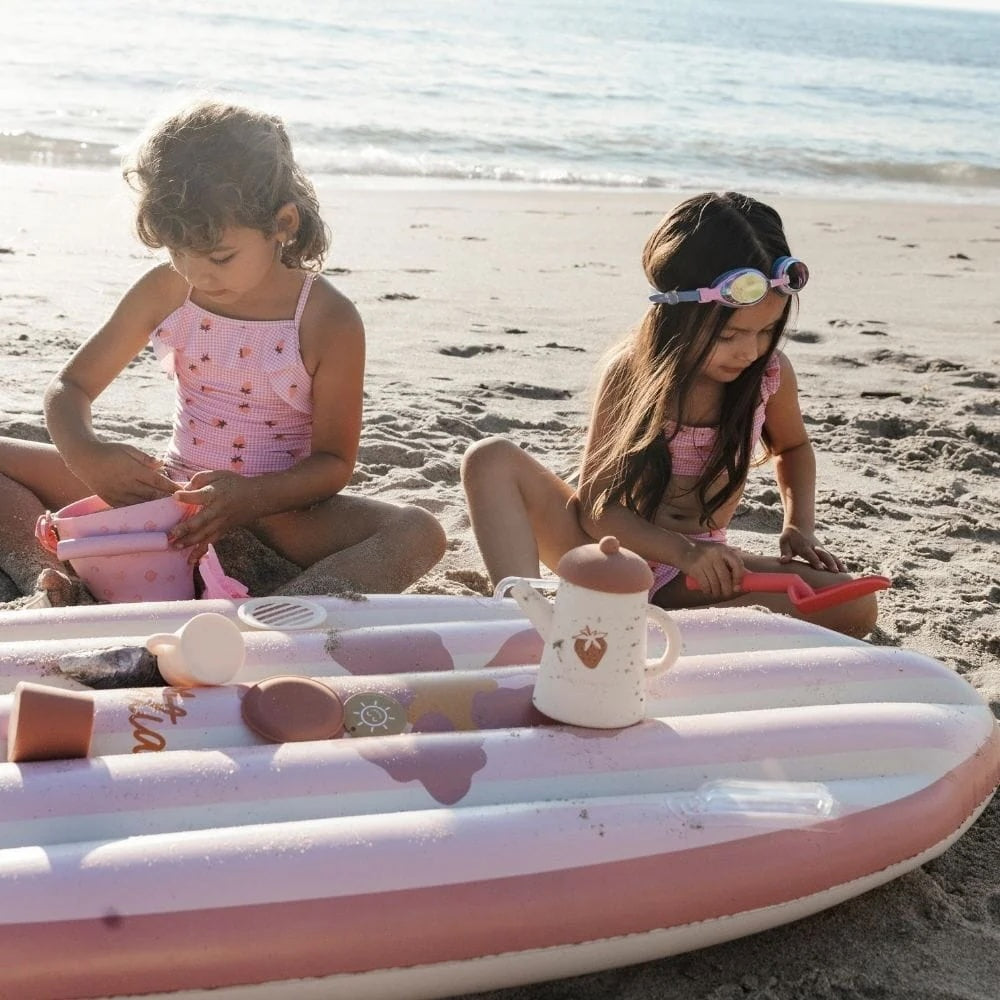 Silicone Tea Playset / Berry Cute