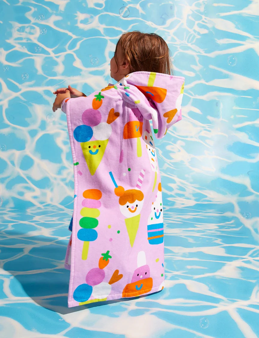 Sundae Fun Day Kids Hooded Towel